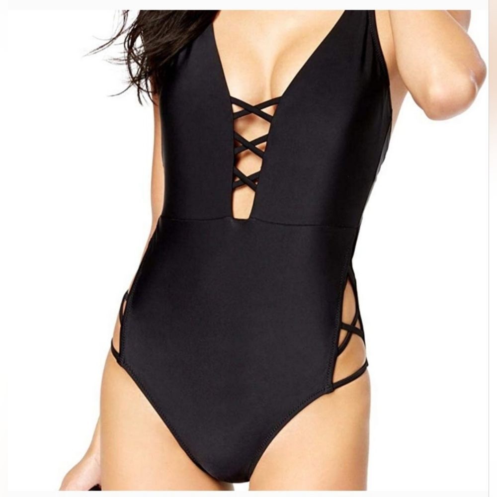 NEW Jessica Simpson One Piece Swimsuit Strappy Black Beach Pool Vacation Medium